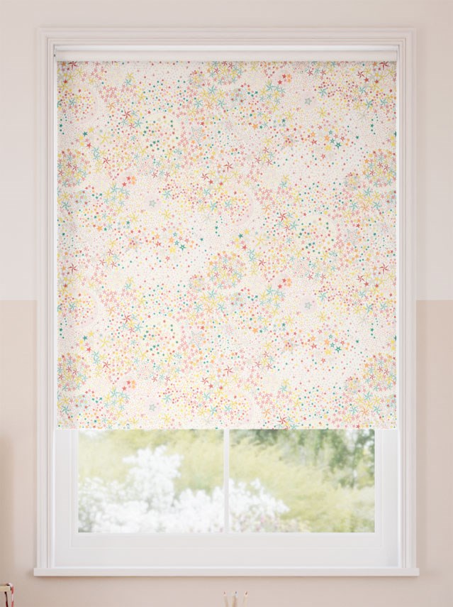 Twist2Fit Adelajda Quartz Pink Roller Blind thumbnail image