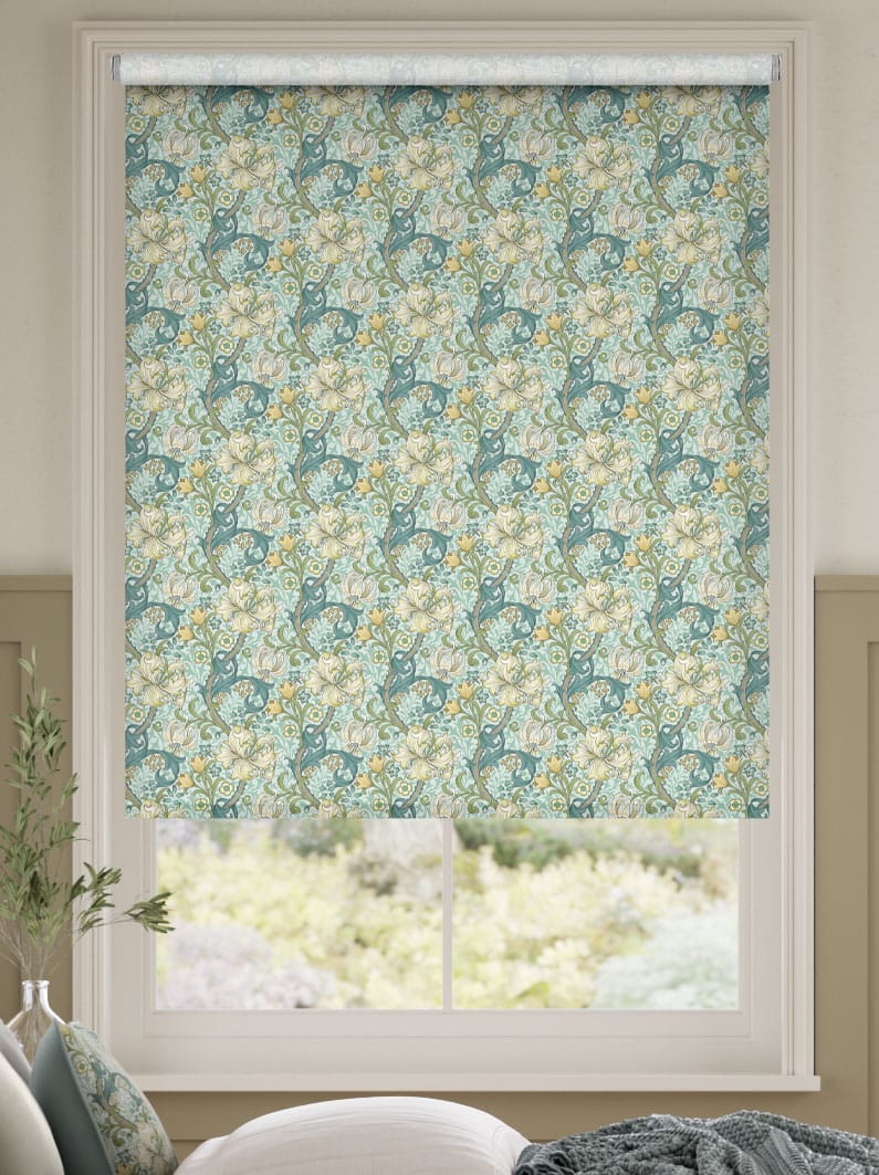 William Morris Golden Lily Opal Roller Blind thumbnail image